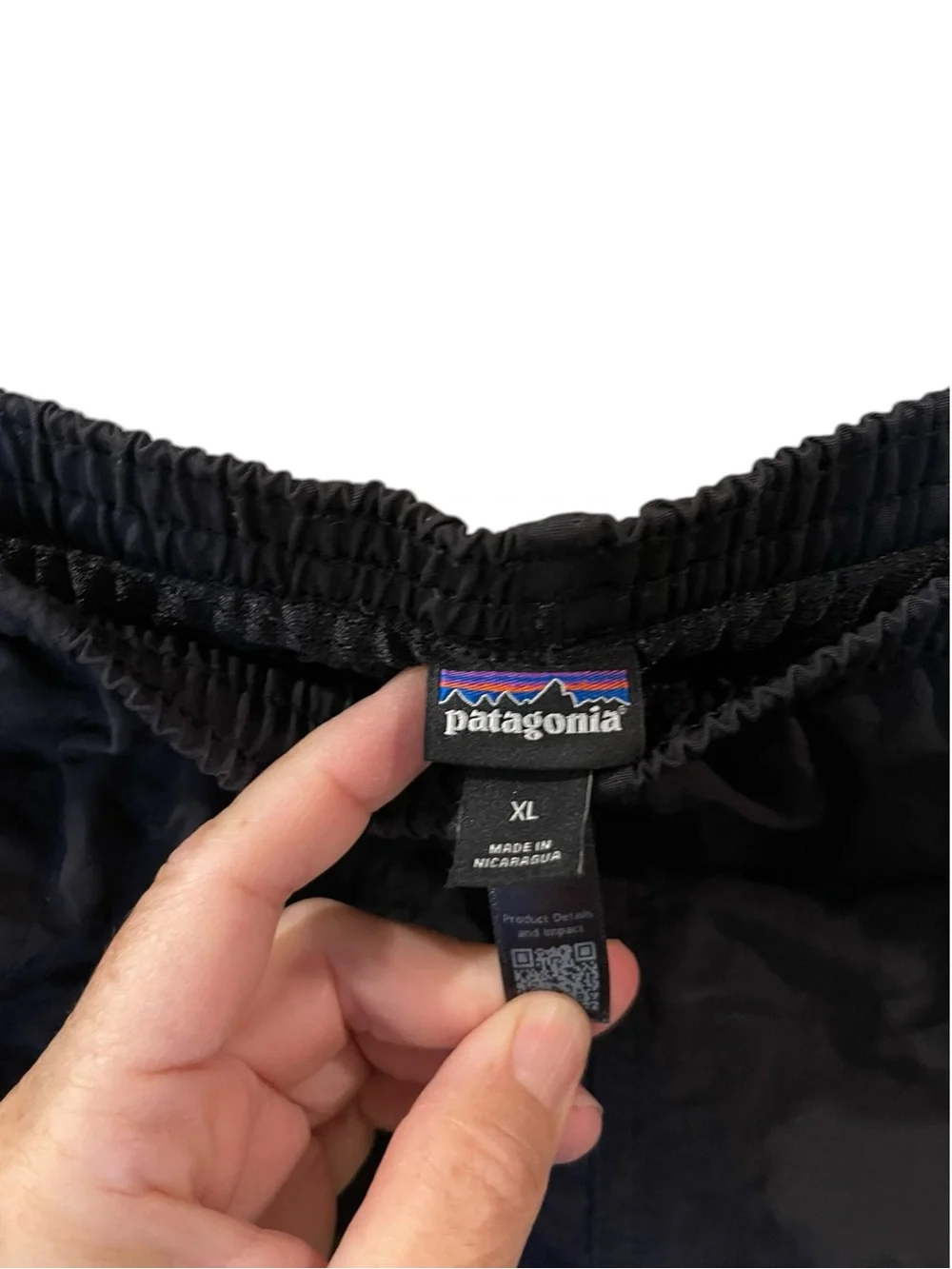 Patagonia Men's Black Swim Shorts Solid Drawstring Elastic Waist Pockets Sz: XL
